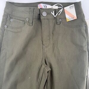 YMI Womens Medium Mid Rise‎ Skinny Jeans Dark Olive Forever Color Pants NWT